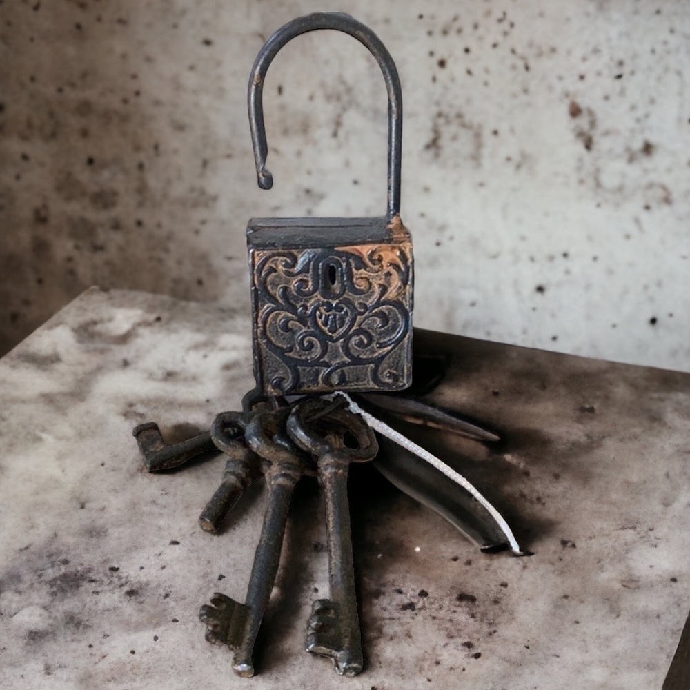 Vintage “Art” Wrought Iron Antique Padlock Lock & 4 Keys 13” Decorative